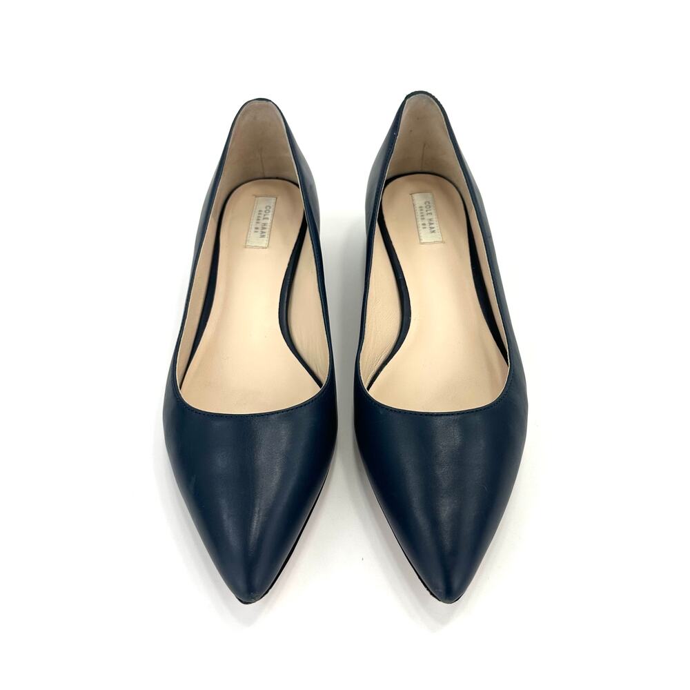 Cole Haan Low Block Heel Pump Size 7.5B Navy Leather Pointed Toe Comfort Slip-On - Picture 5 of 13